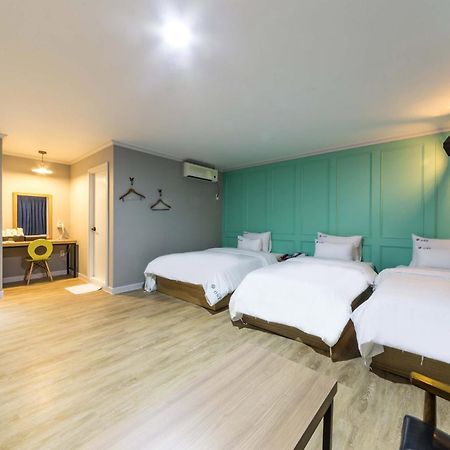 Ost Hotel Chuncheon Eksteriør billede