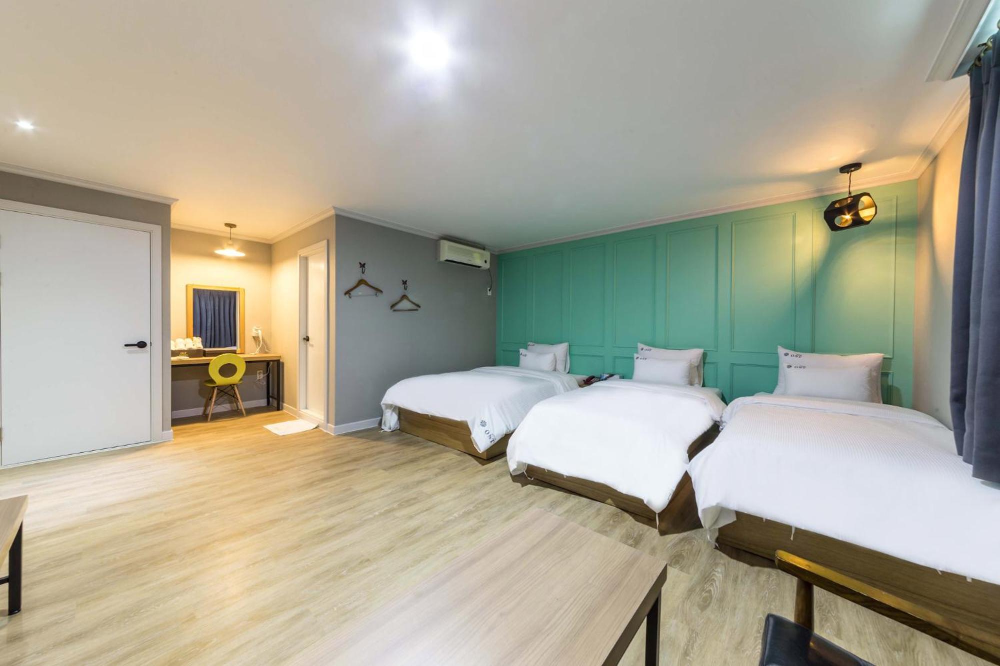 Ost Hotel Chuncheon Eksteriør billede