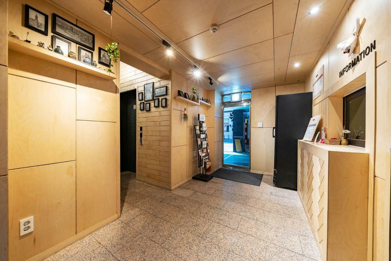 Ost Hotel Chuncheon Eksteriør billede