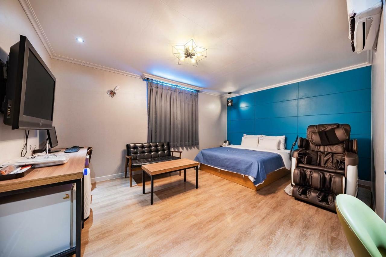 Ost Hotel Chuncheon Eksteriør billede
