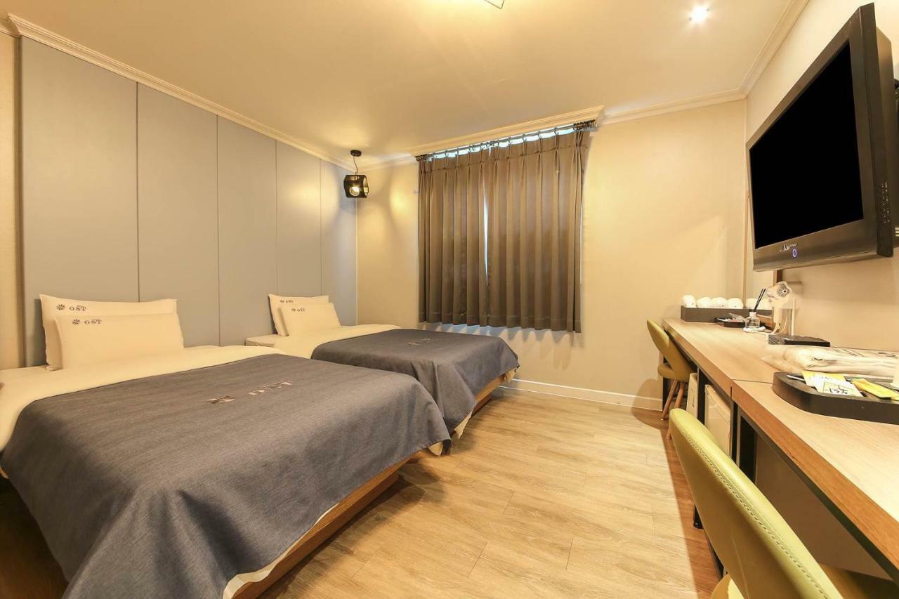 Ost Hotel Chuncheon Eksteriør billede
